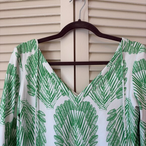 Persifor women's dress medium green white v-neck mini - Picture 3 of 6